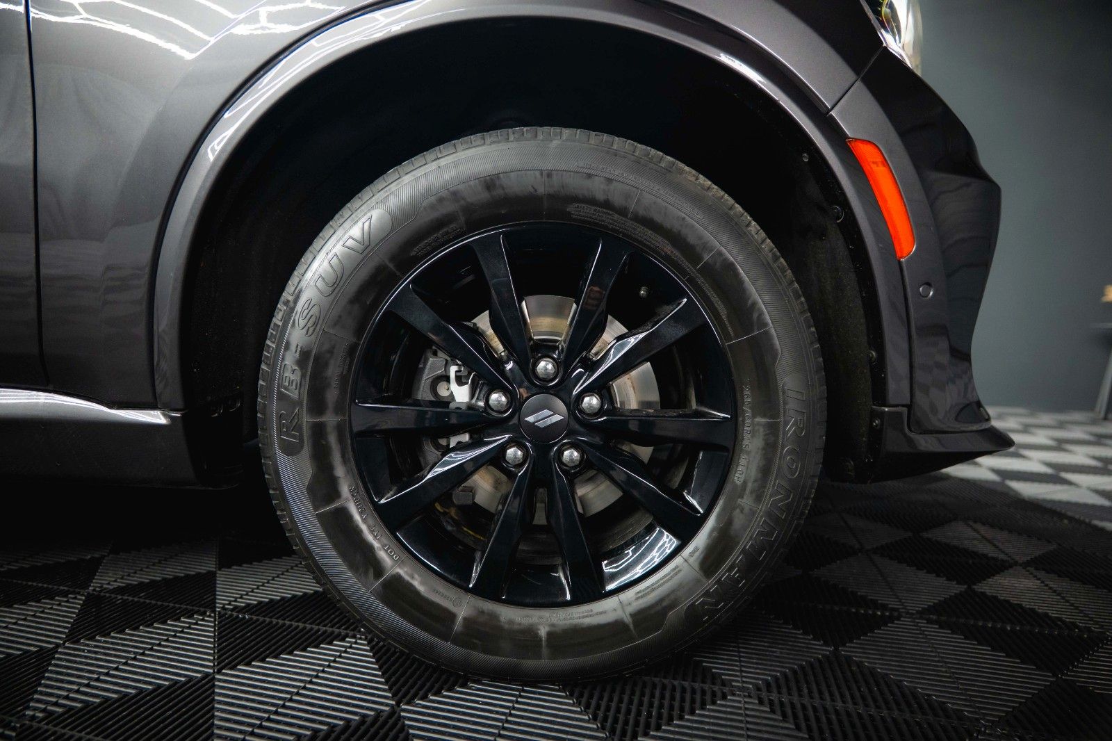 Fahrzeugabbildung Dodge Durango 3.6 V6 R/T 4x4 Night-Paket SRT Styling