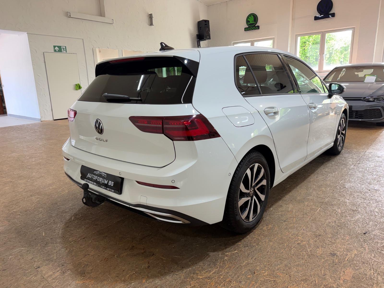 Volkswagen Golf VIII Lim.Active2.0TDI DSG/PANO/AHK/GARANTIE, миниатюра 7