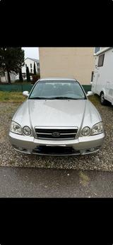 Kia magentis 2,5 V6 - Kia Magentis mit Benzin-Antrieb: Limousine, Automatik