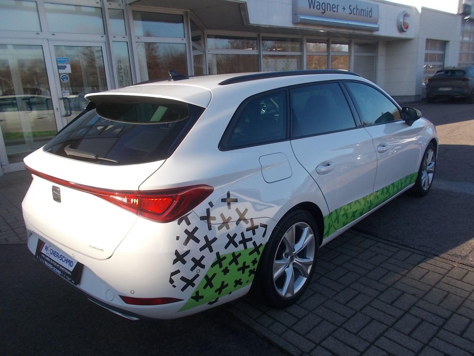 Fahrzeugabbildung SEAT Leon Sportstourer FR 2.0 TDI DSG
