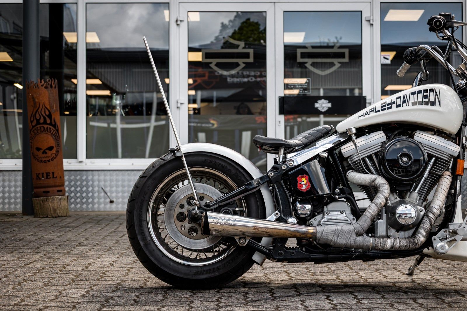 Fahrzeugabbildung Harley-Davidson FXST Softail Standard - CUSTOM - VERGASER - EVO
