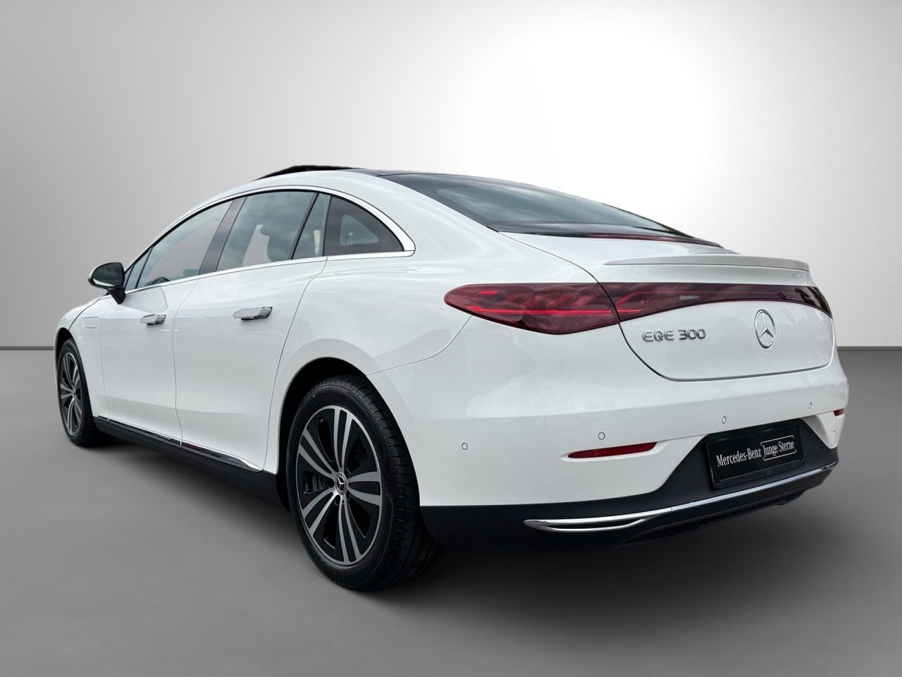 Mercedes-Benz EQE 300 Electric Art Pano Distronic Memory foto 6