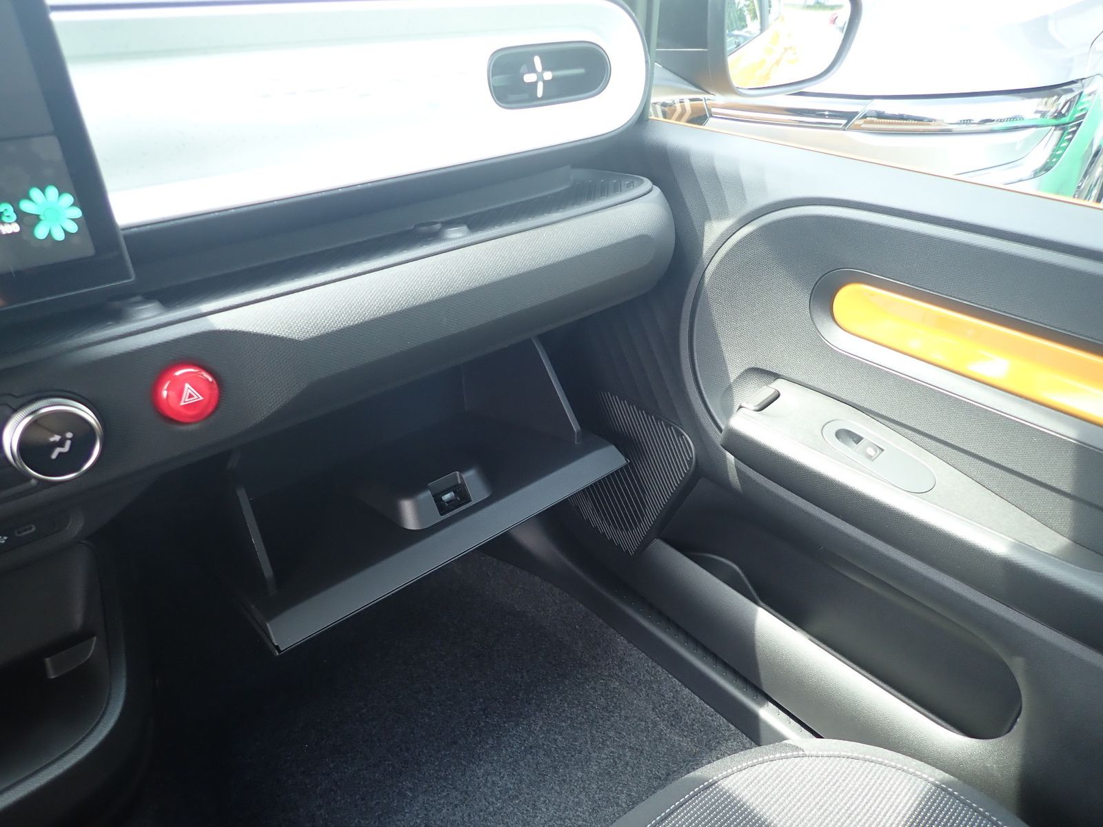 Fahrzeugabbildung Renault Twingo E-TECH elektr. Evolution 80hp Urban Range