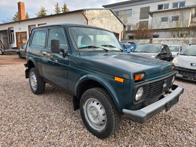 Lada Niva Only*AHK*Tüv neue*4x4*