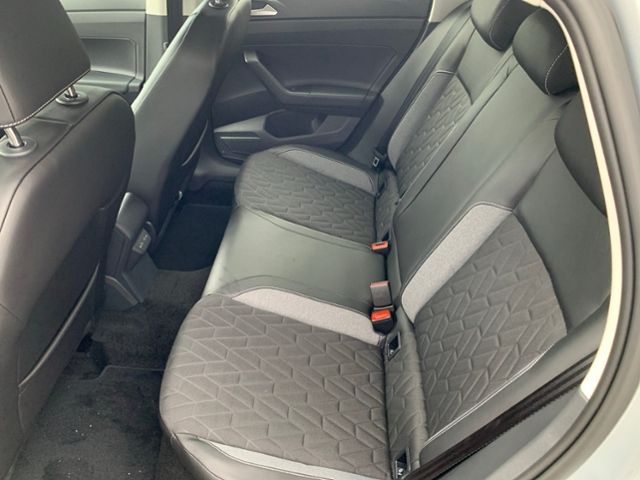 Fahrzeugabbildung Volkswagen Polo 1,0 TSI GOAL NAVI DCP MATRIX-LED APP CONNEC