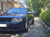 Audi RS6 4.2 tiptronic quattro Avant - - Audi RS6: 4.2