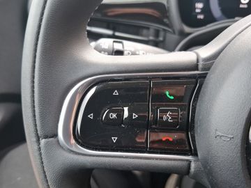 Fiat 500 e Basis KeyLess+Navi+SpurH+AUT+KlimaAutomati