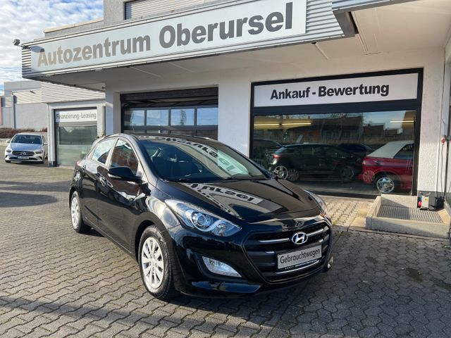 Hyundai i30  1.6 CRDi Trend blue*1.Hand*Kamera*Navi*WR