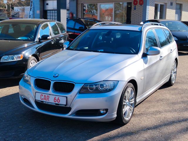 BMW 320i /Panoramadach / Navi /