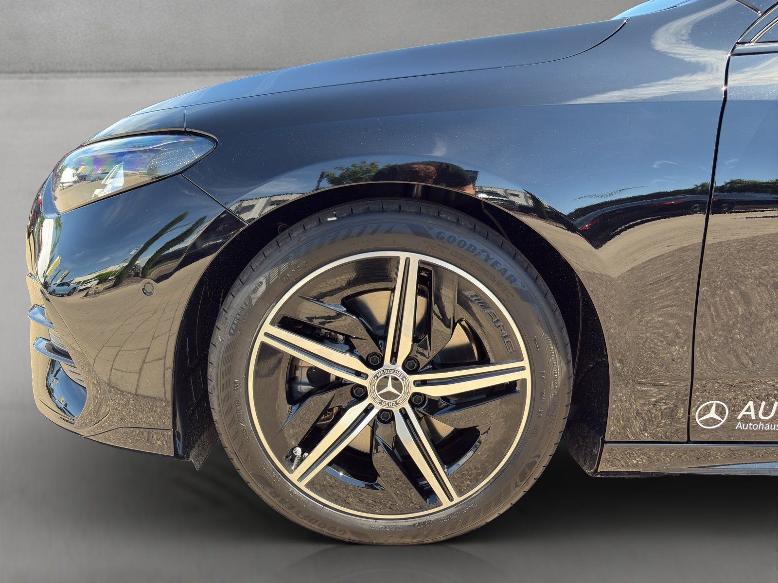 Fahrzeugabbildung Mercedes-Benz NEW! AMG Pano Memory Kamera Ambiente Totwinkel
