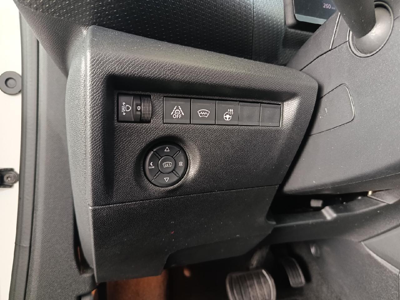 Citroën C4BlueHDi130EAT8*NAV*KAM*WINTERPAKET*ALLWETTER*