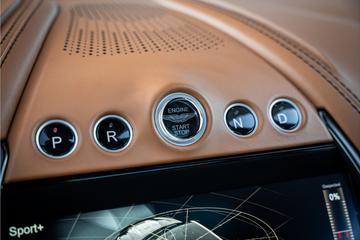صورة مصغرة 37 لـ 2021 Aston Martin DBX