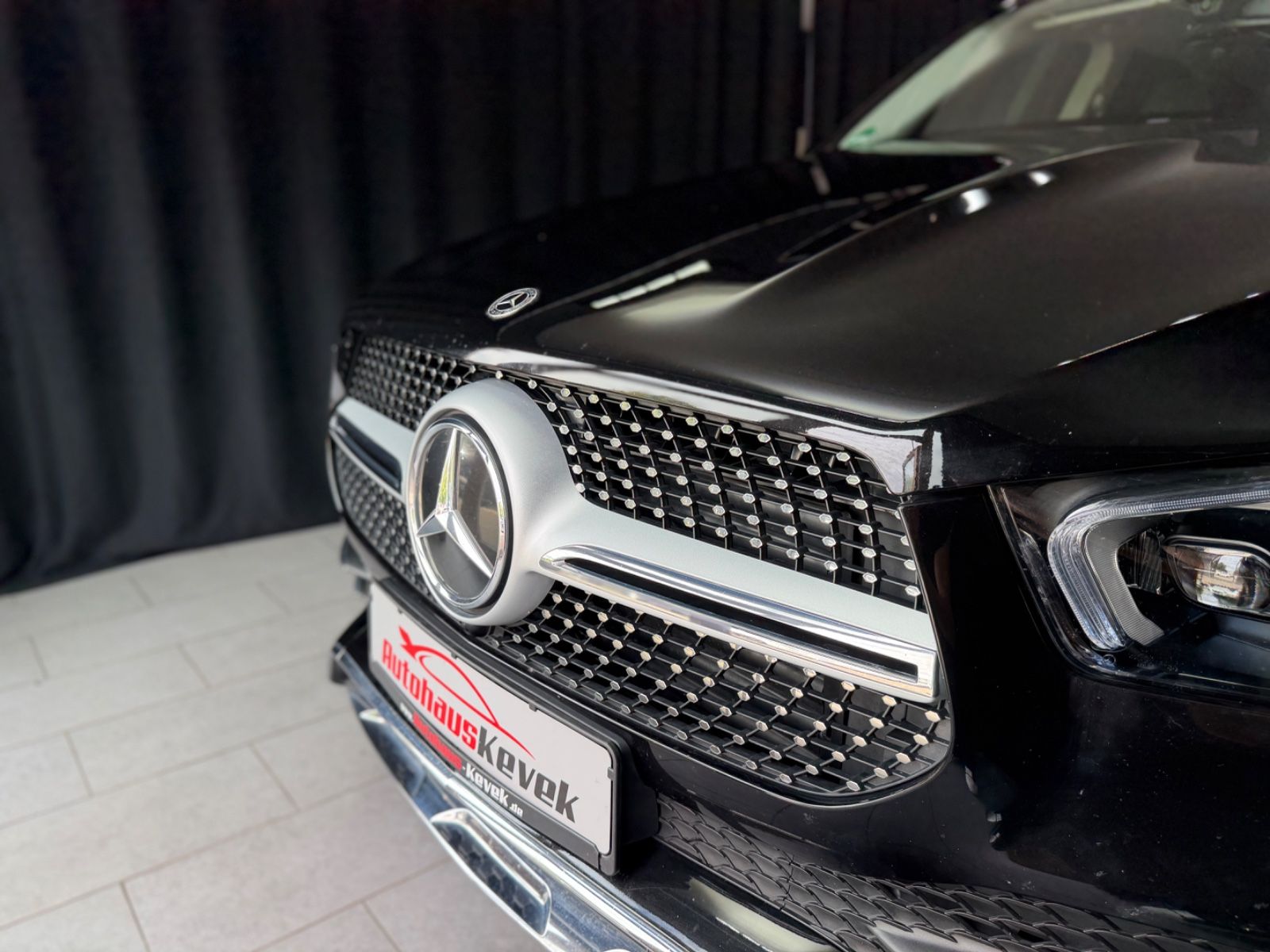 Fahrzeugabbildung Mercedes-Benz GLE 350 d 4Matic |AMG-LINE|AHK|PANO