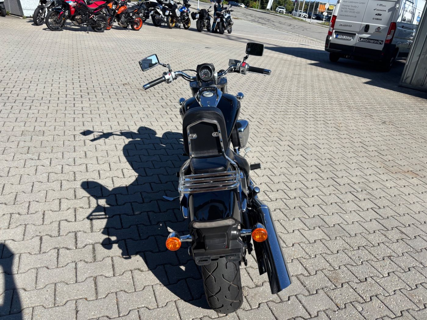 Fahrzeugabbildung Suzuki VZ 800 Intruder wenig KM