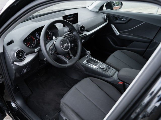 Q2 35 TFSI GJR+NAVI+SZH-VORNE