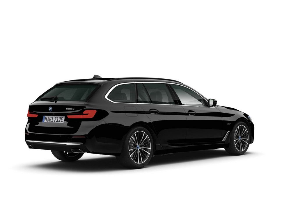 BMW 530e Touring Luxury Line FACEL. PANO HUD LASER imagem 3