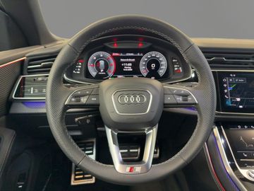 Audi Q8 - 11
