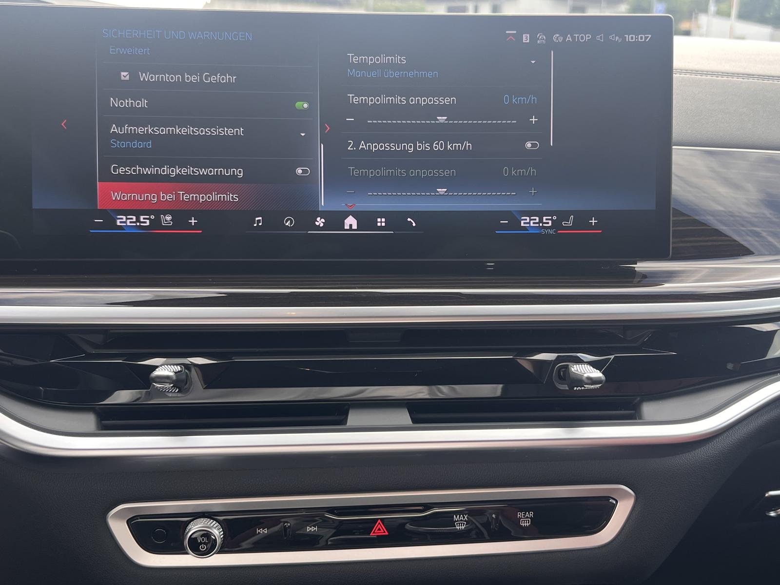 BMW X6 M60i xDrive Gestiksteuerung HK HiFi DAB LED