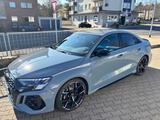 Audi RS3 Limousine 2.5 TFSI S tronic quattro