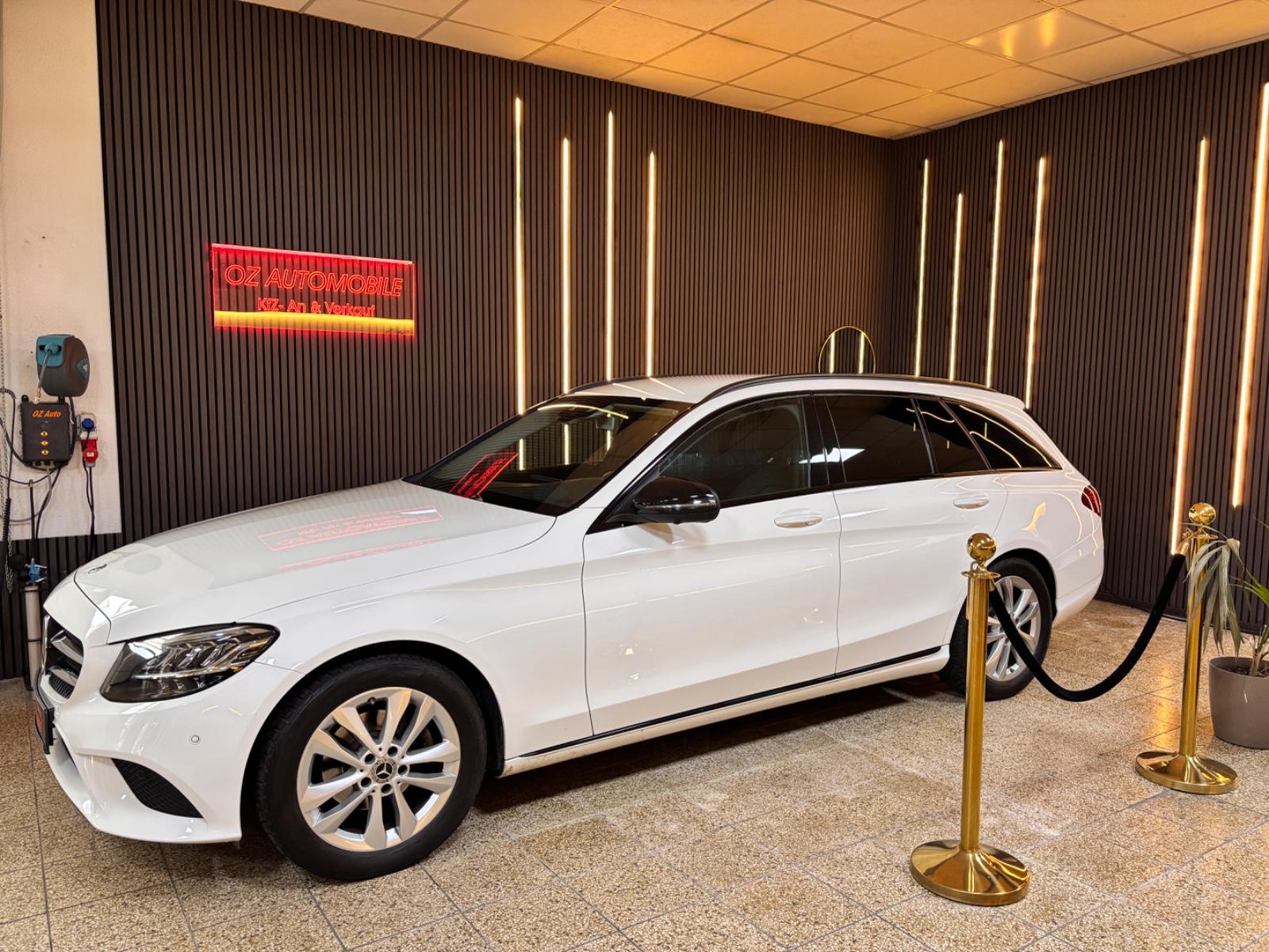 Mercedes-Benz C 180 C T-Modell Navi 360° AHK