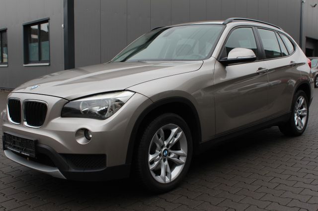 BMW X1 sDrive 18d Aus 2. Hand Sportsitze Licht-Paket