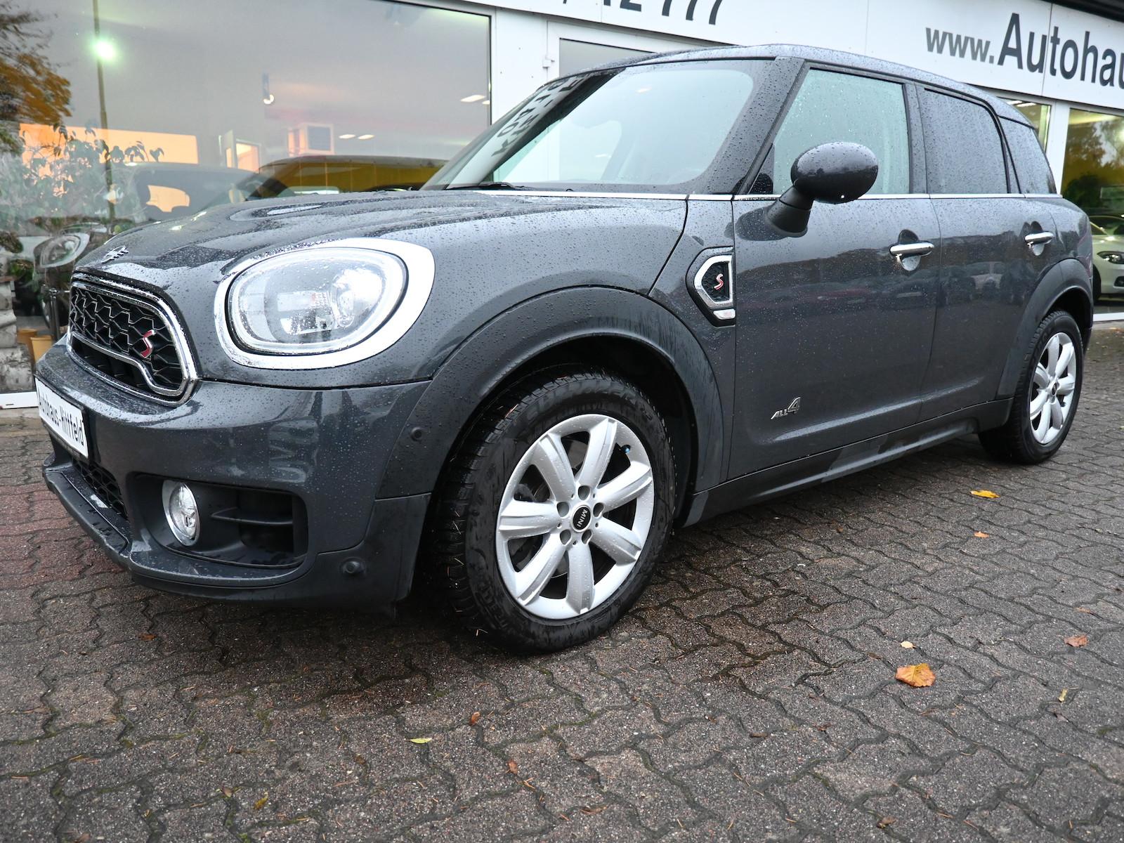 MINI Cooper S Countryman All4 Aut Pano Navi Leder LED