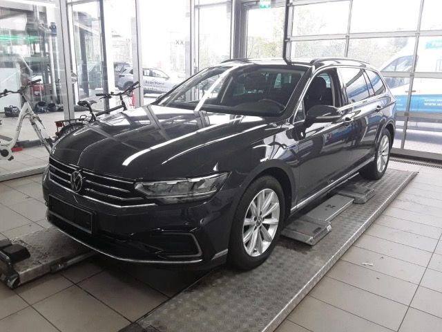 Volkswagen Passat Variant GTE