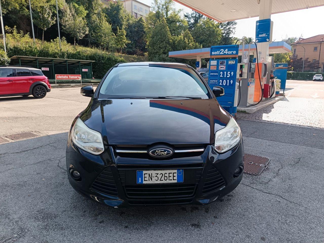 Ford Focus 2012 — photo 6