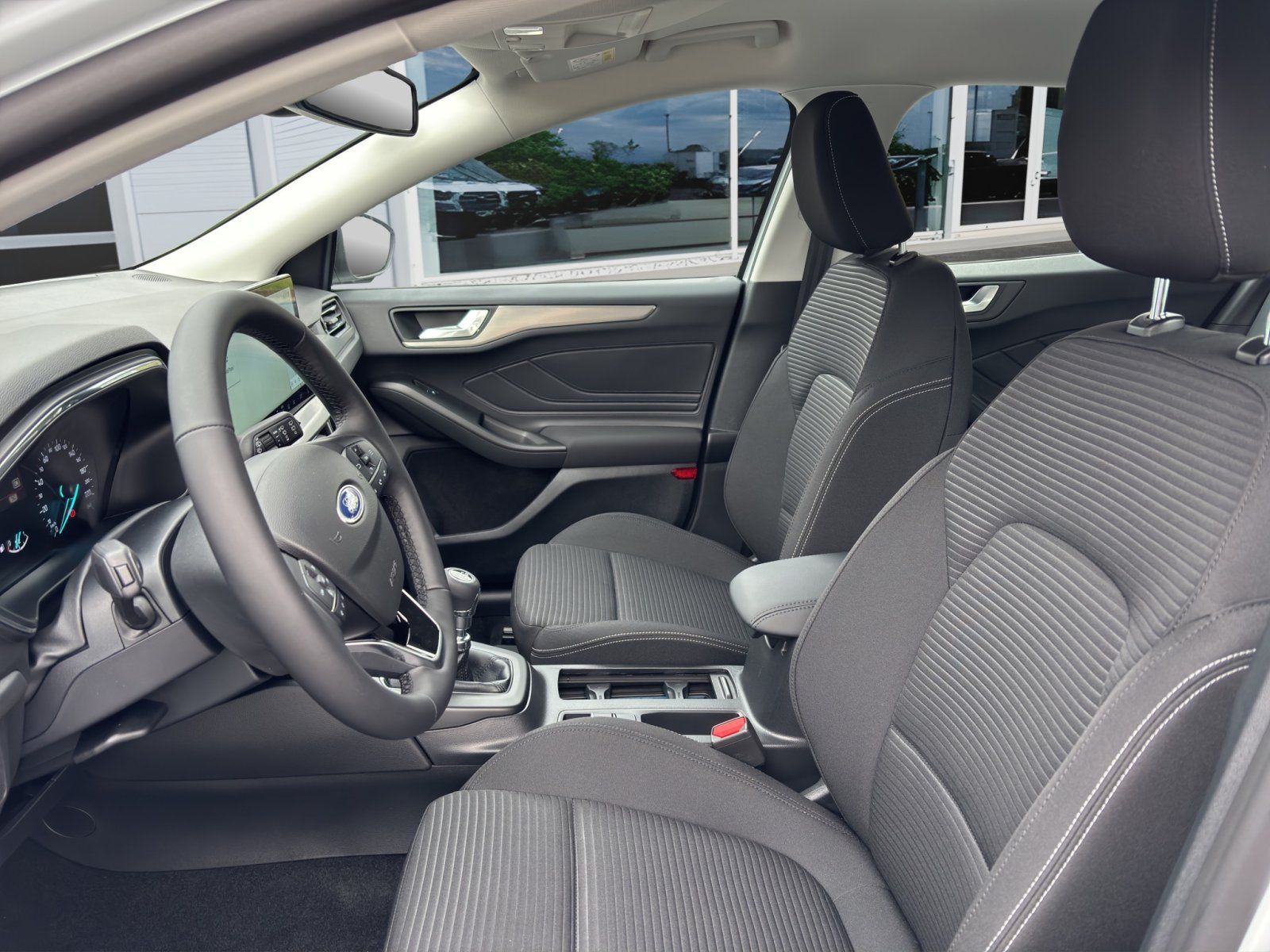 Fahrzeugabbildung Ford Focus Titanium #Winterpaket