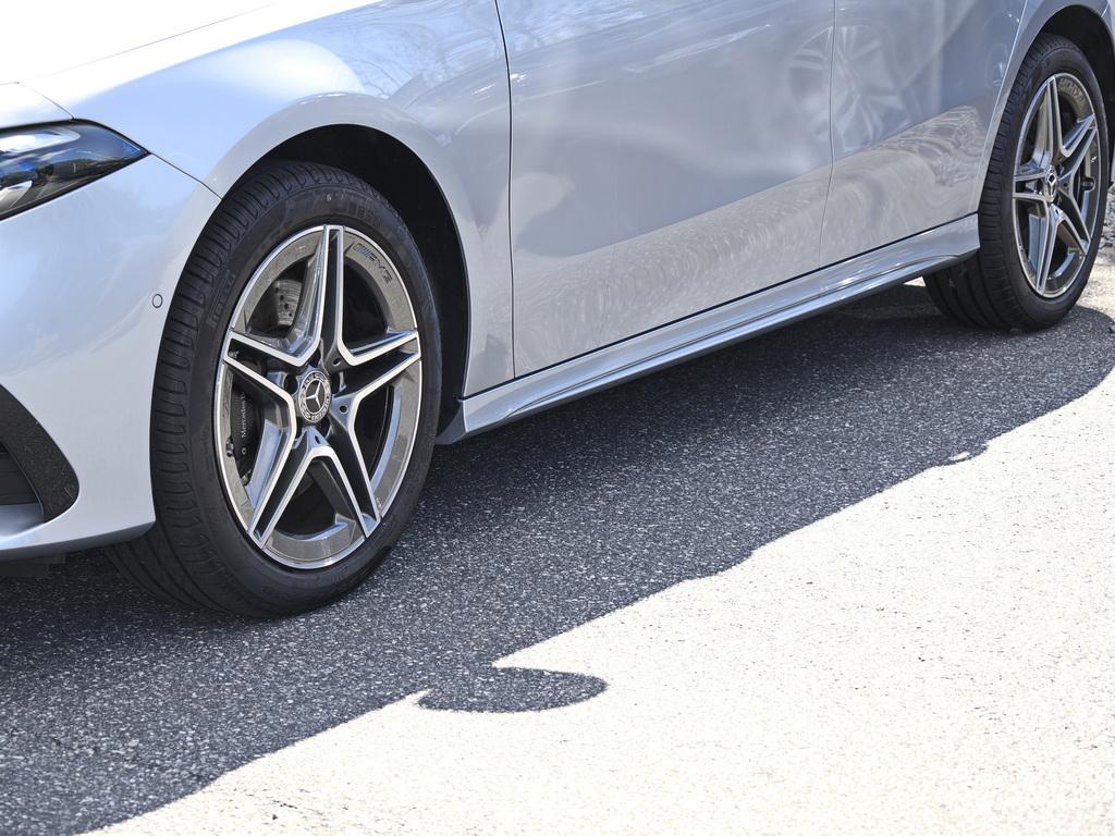 Mercedes-Benz A 250 e AMG MULTIBEAM WINTER TOTWINKEL AMBIENTE