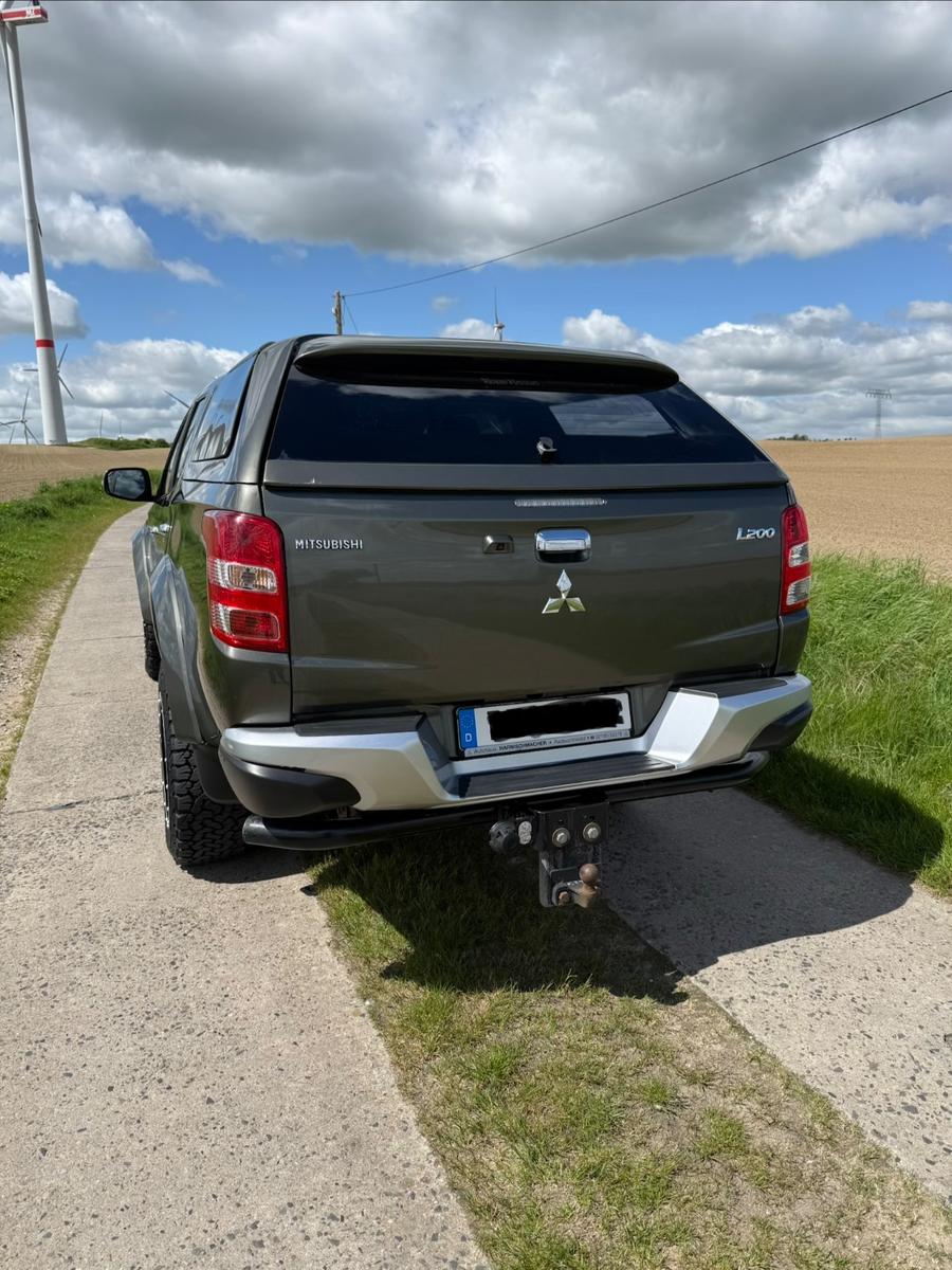 Mitsubishi L200