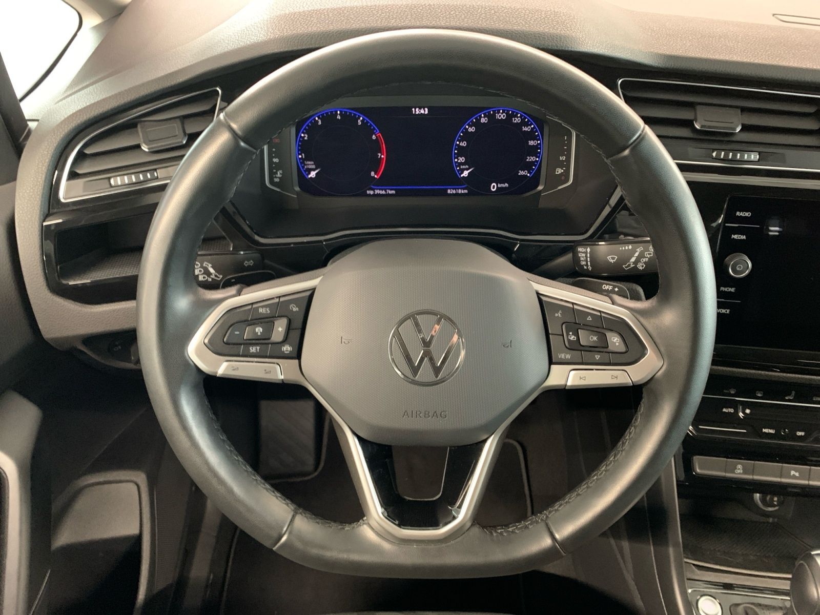 Volkswagen Touran - Bild 15