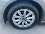 Mercedes-Benz B 180 STYLE+KAMERA+TOTWINKEL+NAVI+SHZ+SPIEGEL+BC - Mercedes-Benz B 180 mit Benzin-Antrieb