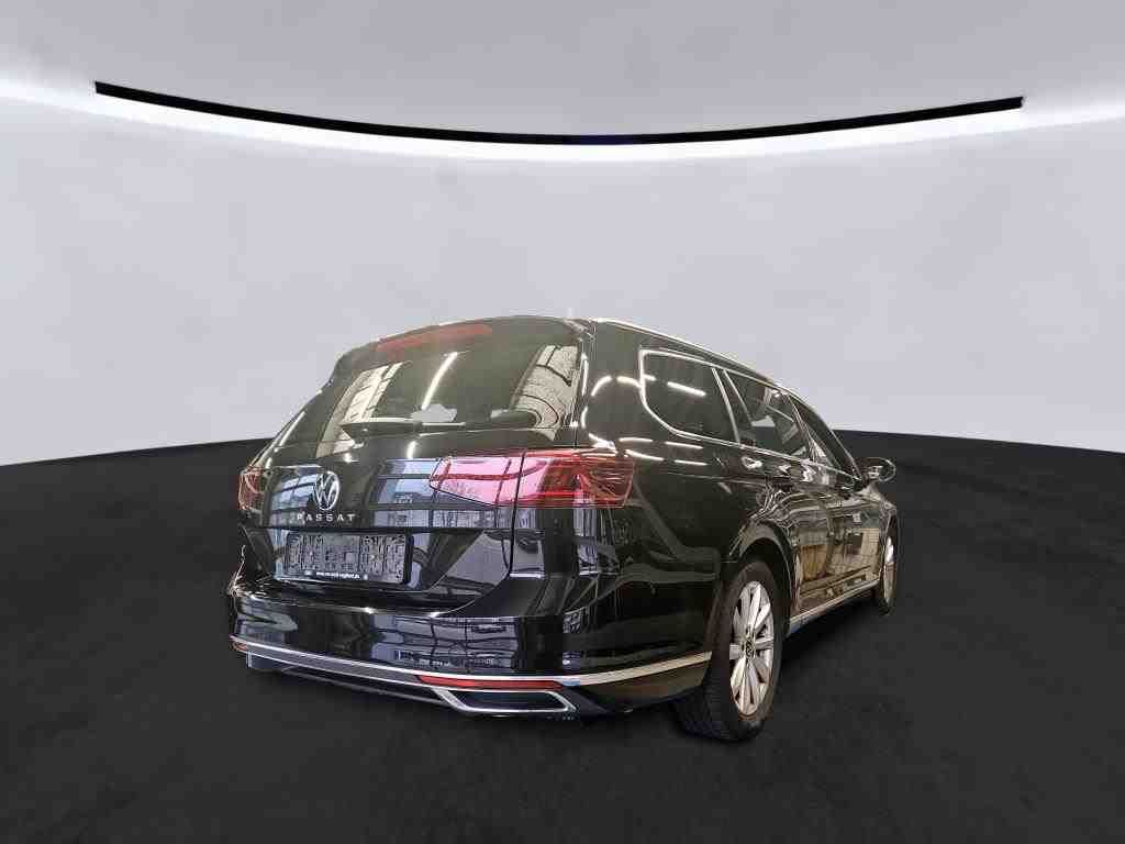 Volkswagen Passat Variant - Bild 3