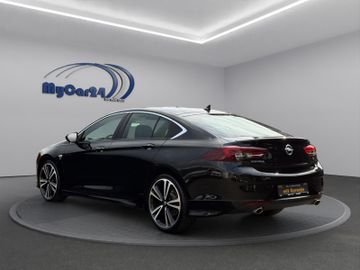Opel Insignia - 4