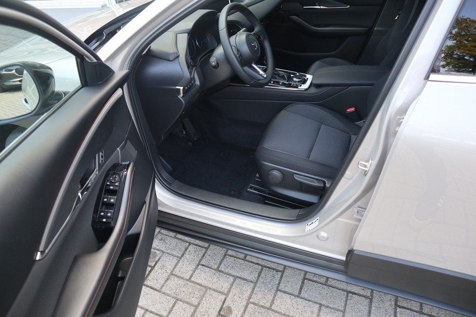 Fahrzeugabbildung Mazda CX-30 2025 M-Hybrid Homura G-140 AT *sofort* NAV