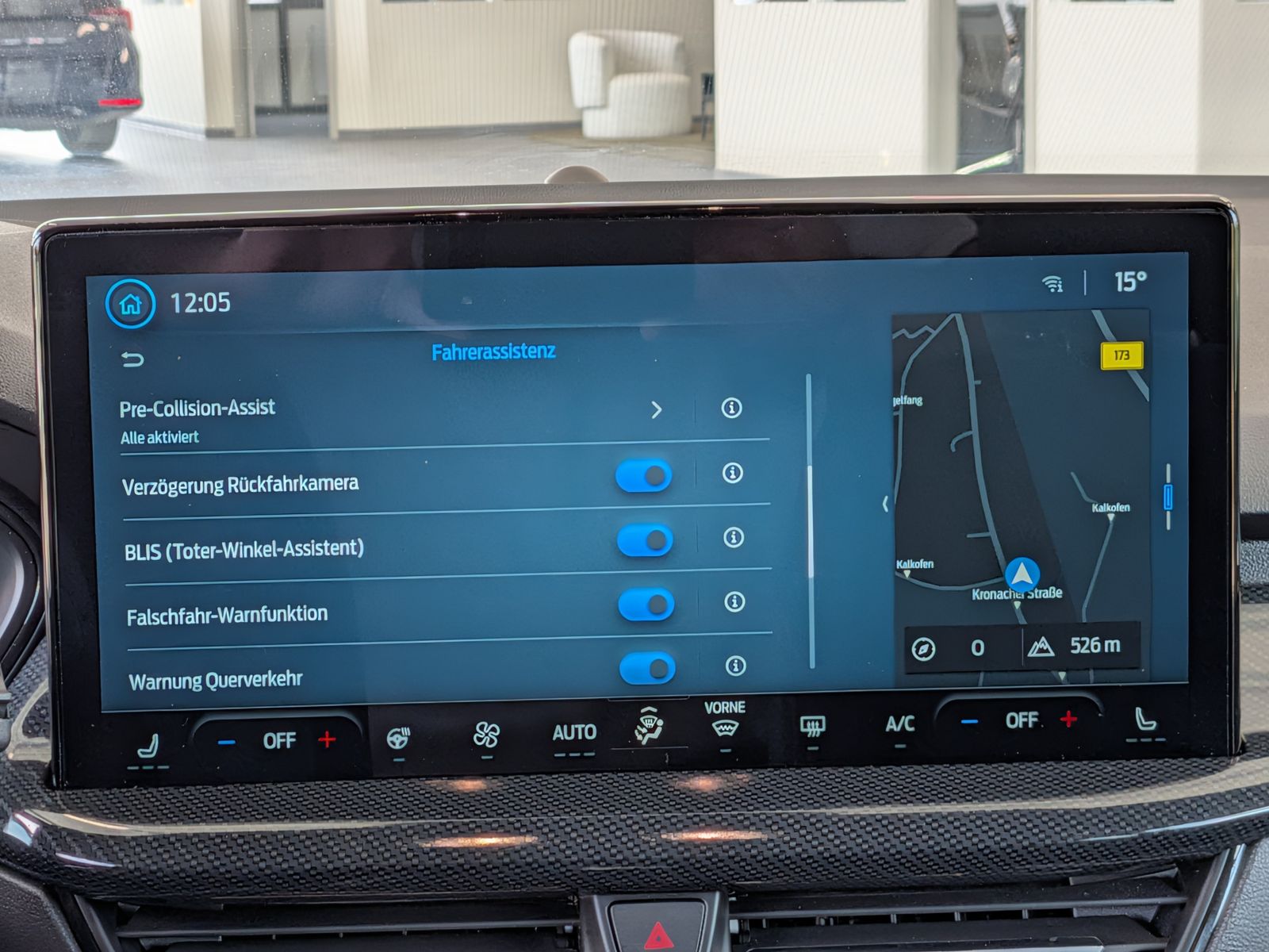 Fahrzeugabbildung Ford Focus ST-Line X Styling Matrix B&amp;O Pano 18"