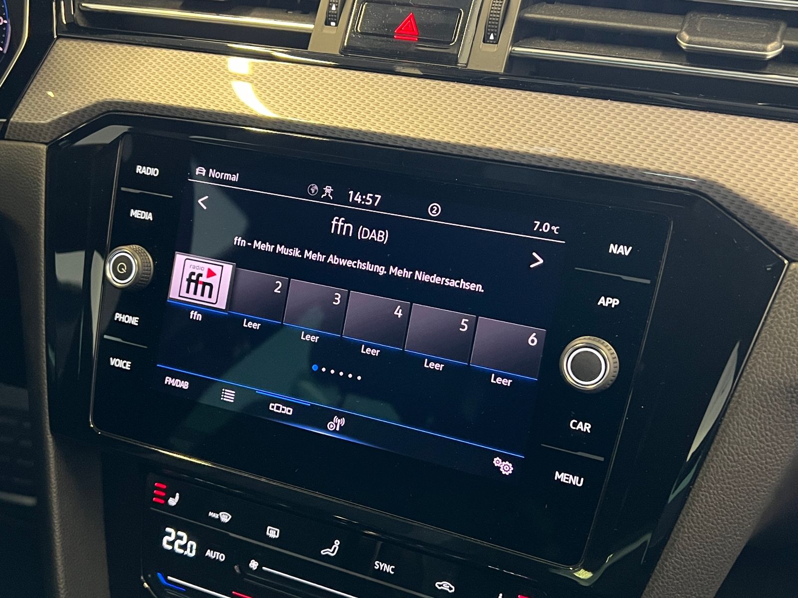 Fahrzeugabbildung Volkswagen Passat Alltrack Variant 2.0 TDI DSG 4MOTION *AHK