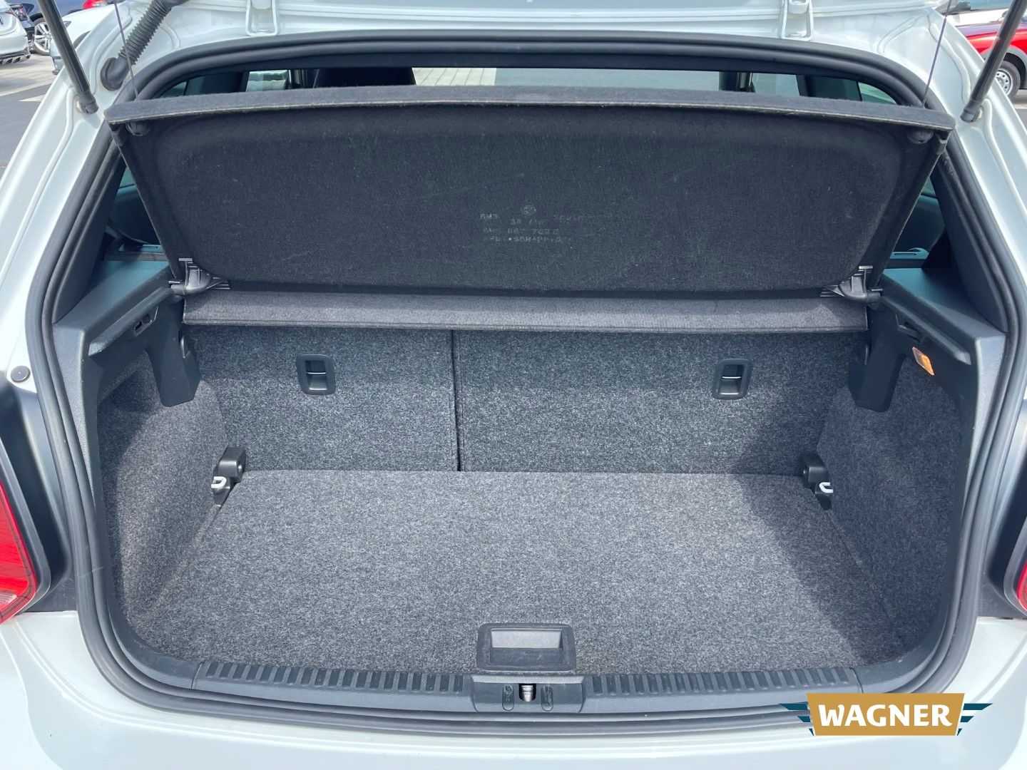 Fahrzeugabbildung Volkswagen Polo V GTI BMT Start-Stopp 1.8 TSI