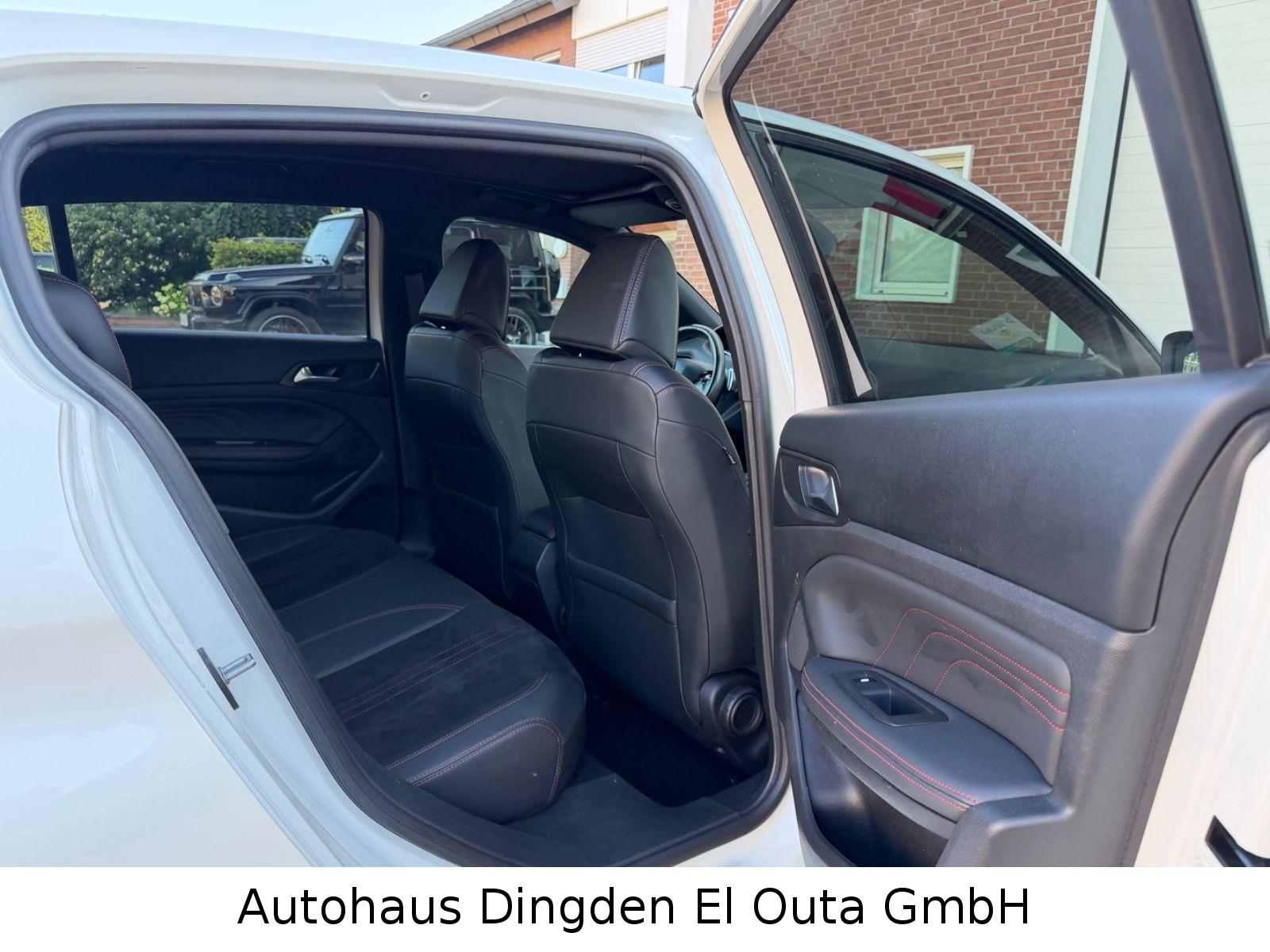 Peugeot 308 Lim. 2.0 Blue-HDI GT Line