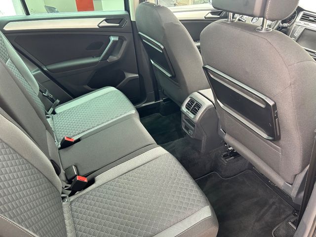 Fahrzeugabbildung Volkswagen Tiguan 2.0 Diesel Autom.+Panorama+Navi+SHZ+LED+