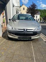 Peugeot 206 - gebrauchte Peugeot 206 aus dem Jahr 2007