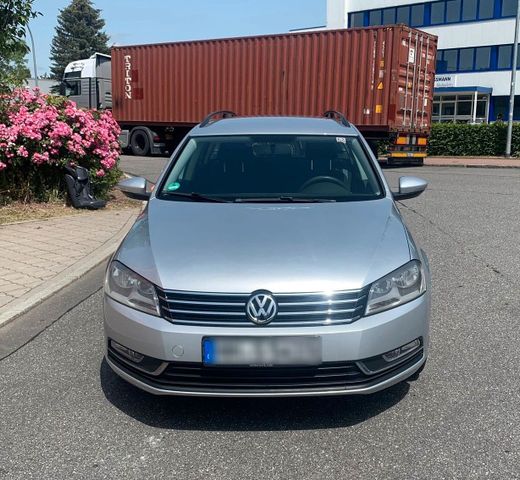 Volkswagen VW Passat 1,4 TSI *TüV 01/2026*