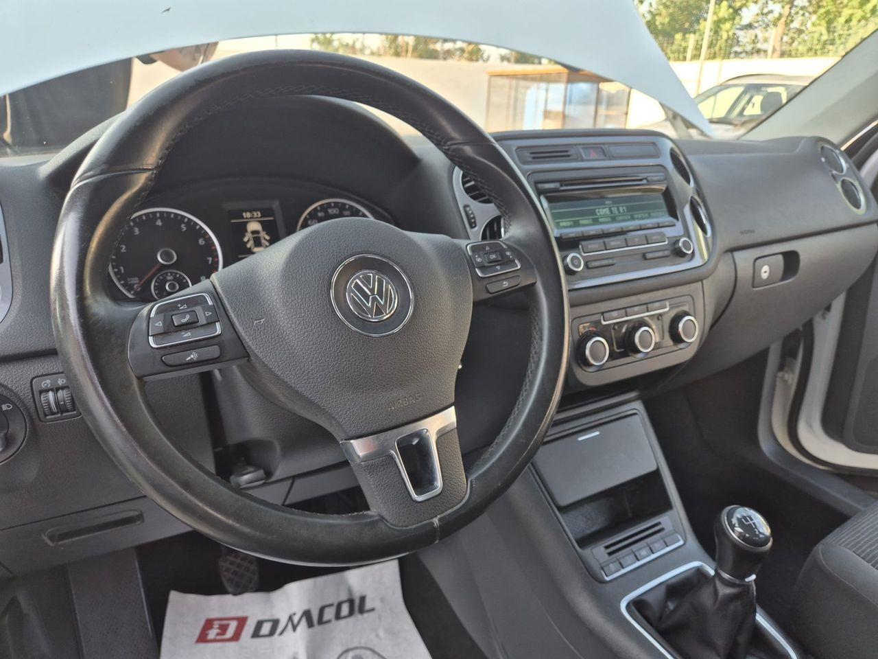 Volkswagen Tiguan 2011 — photo 11