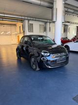Fiat 500e Icon CCS 42 kWh / Winterpaket / CarPlay - Fiat 500e: Sitzheizung, Limousine
