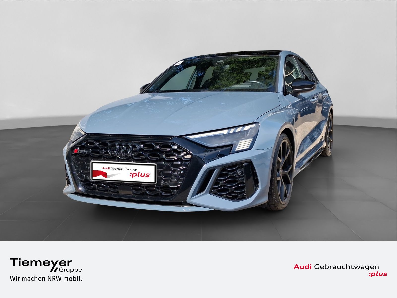 Audi RS3 Sportback TFSI Q MATRIX BuO HuD PANO