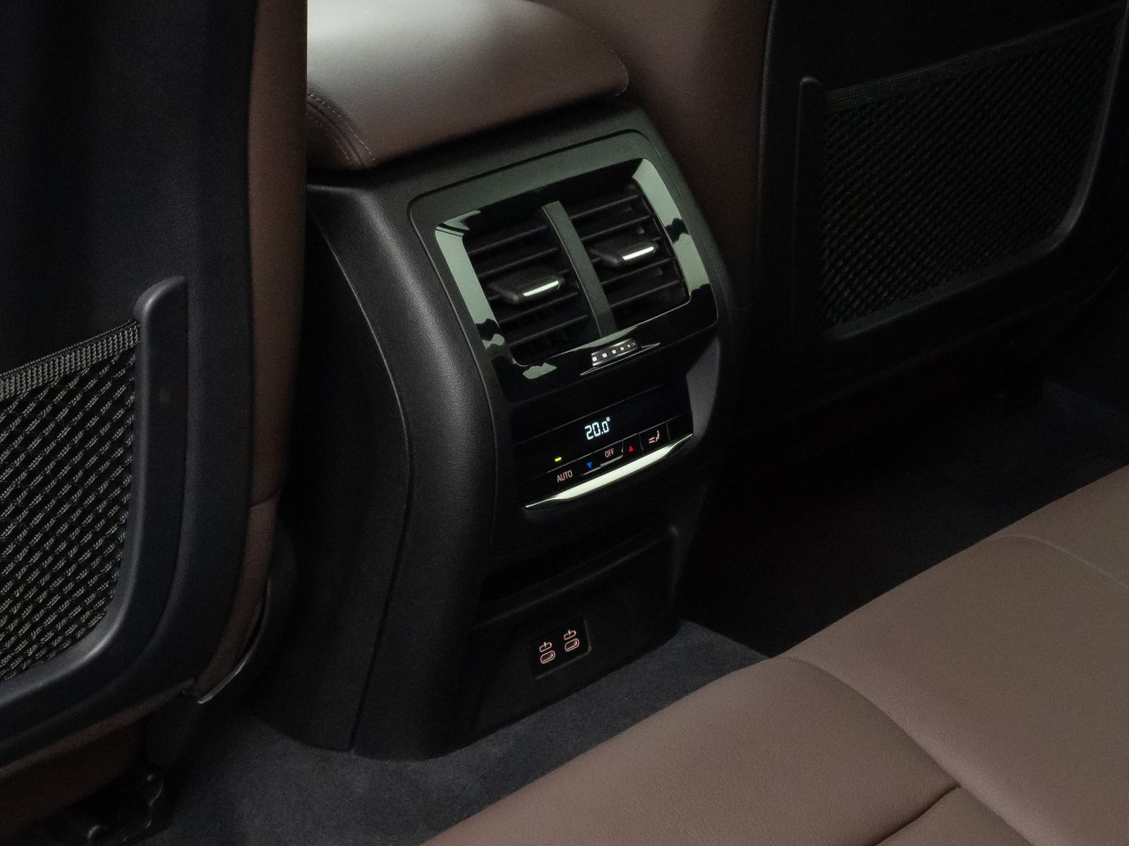 Fahrzeugabbildung BMW X3 xD20d xLine 360°HUD DAB HiFi Alarm Komfort