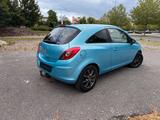 Opel Corsa 1.2-Neuer Tüv - Opel Corsa aus 2010: 1.2