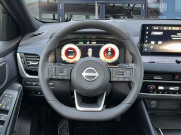 Nissan Qashqai Tekna 1.3 DIG-T °LED°Navi°RFK°PGD°ACC°