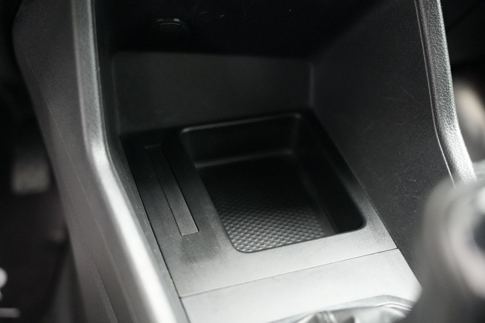 Fahrzeugabbildung Volkswagen Caddy  /AUTO-HOLD/ACC/TEMPOMAT/